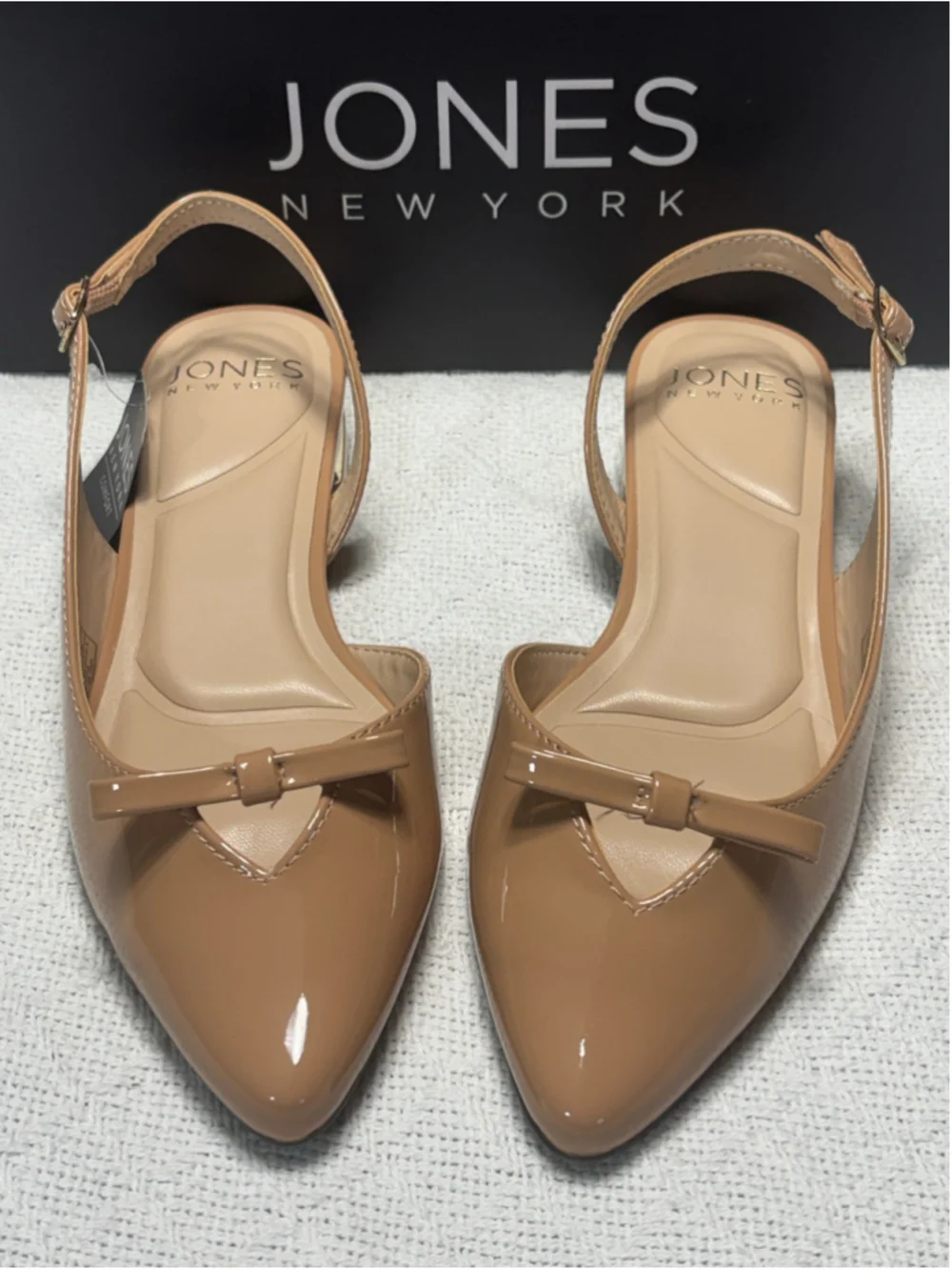 Jones NY Slingback Pointed Toe Flats Nude Preppy Neutral Sz 7.5 NIB 